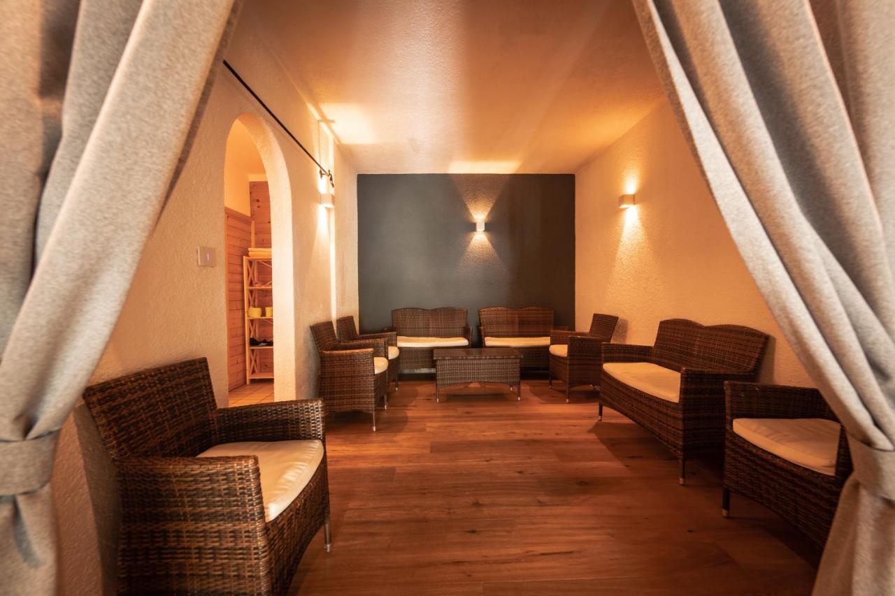 Hotel Gissbach Brunico Exterior photo