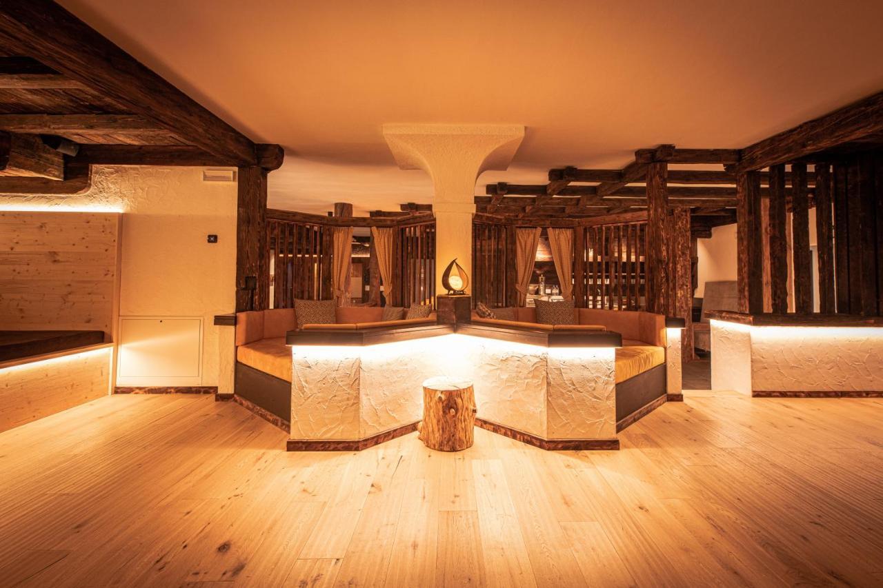 Hotel Gissbach Brunico Exterior photo